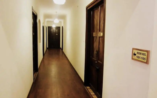Hotel Harsh Ananda