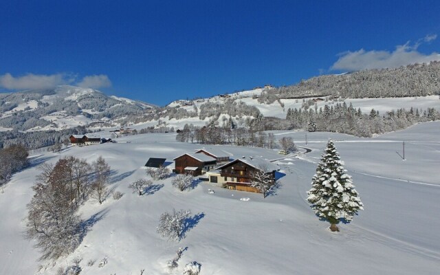 Rustic Mansion in Mittersill near Kirchberg Ski Area