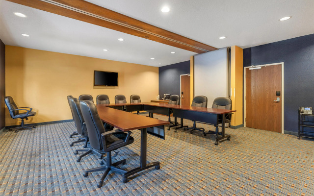 SureStay Plus Hotel by Best Western Keyser