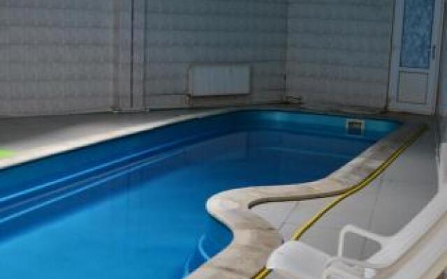 Отель «Уральский теремок»