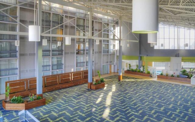 Holiday Inn Burlington Conference Centre by IHG