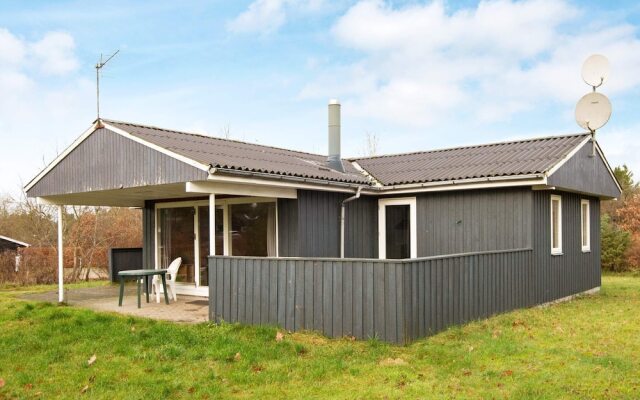 Elegant Holiday Home in Fårvang With Sauna