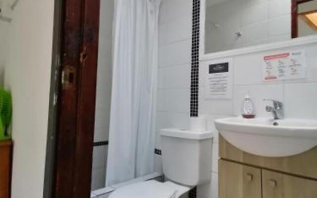 Hostal Caleta Abarca