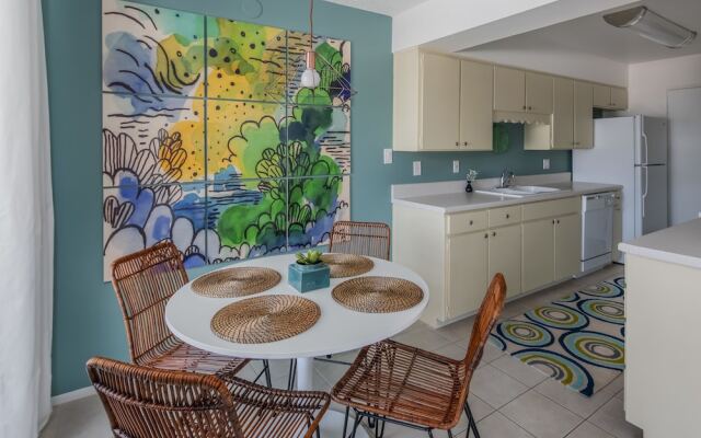 2BR Scottsdale Apartment by WanderJaunt