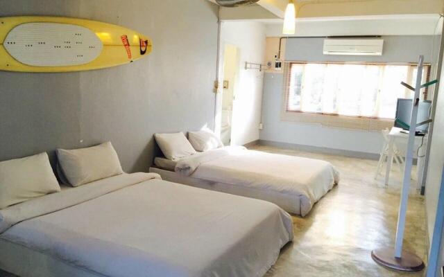 Surf House Hua Hin