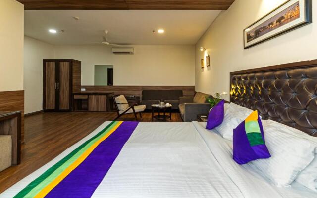 Treebo Premium Baramasi By Jai Club Prime