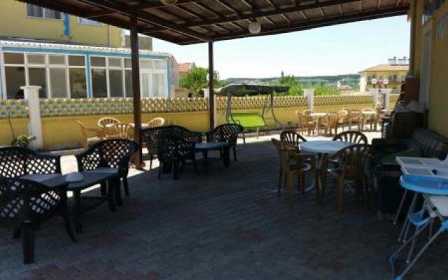 Saros Aslan Apart Hotel