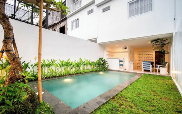 Artha Villa Pererenan By Fays Hospitality