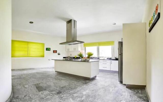 Blueberry Luxury Condo