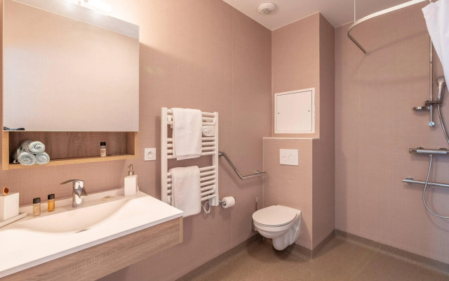 Quality Suites Choisy Orly Airport