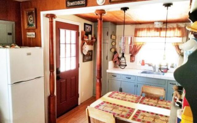 Historic Cabin In Julian