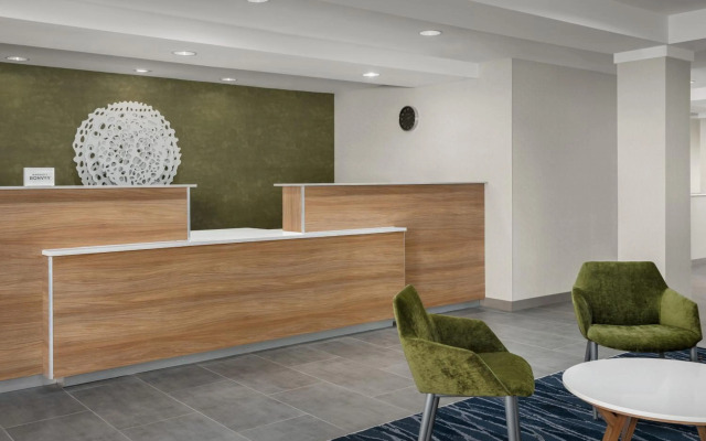 Fairfield Inn & Suites by Marriott Roanoke Hollins/I-81