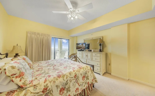 The Palms 504e