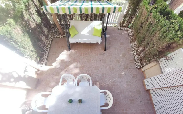 Baby-Friendly Terrace Apartment