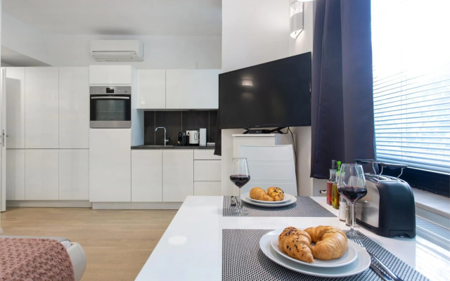 Urban Style Apartments by Loft