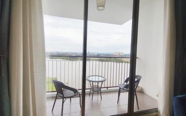 Muji homestay kuching scenic view 2 bedrooms entire apartment