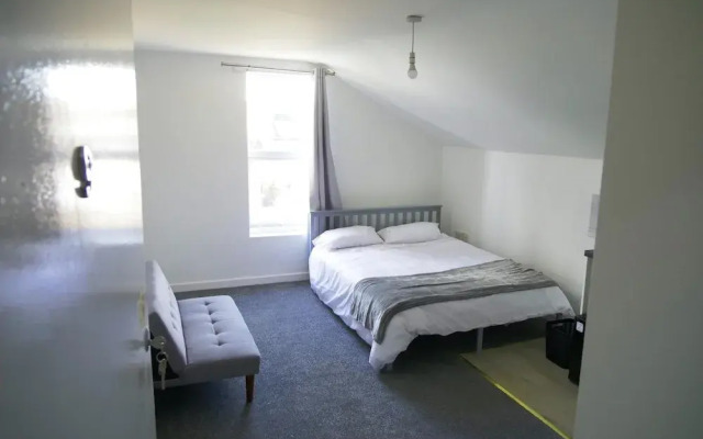 Cosy & Modern 1 Bed Studio