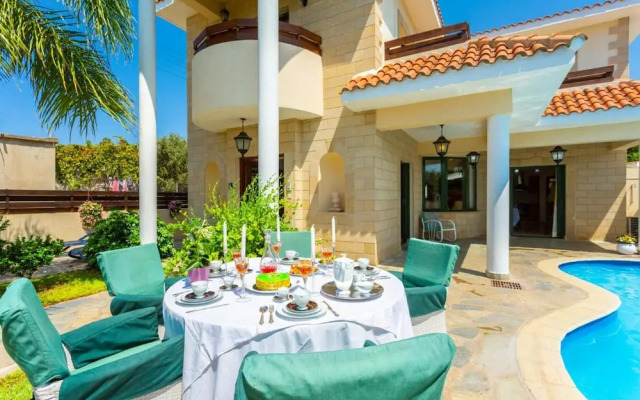 Androula Villas Collection