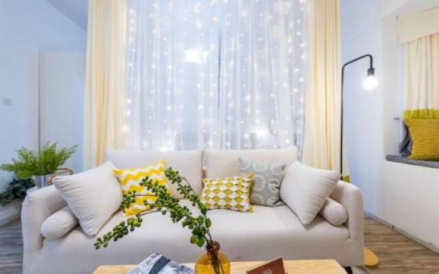 Chengdu Qingyang Wenshu Temple Locals Apartment 00144660