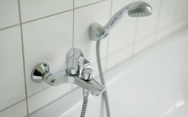 Villa Brodthage, App. 1