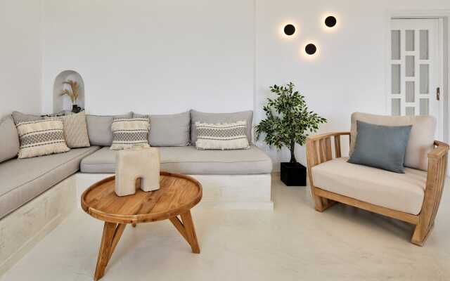 Blue White Villa