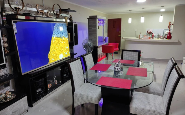 Maxy's Inn Hotel & Suite