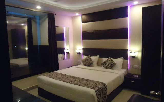 Oyo Rooms Parama Island Em Bypass