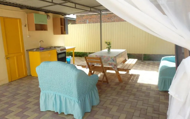 Inn on Pavlova 19