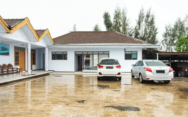 Penginapan Rizky by OYO Rooms