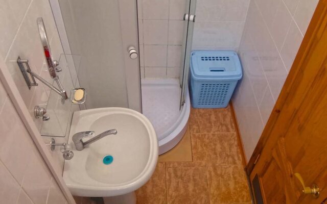 Mini Hotel Berdyanskaya 56