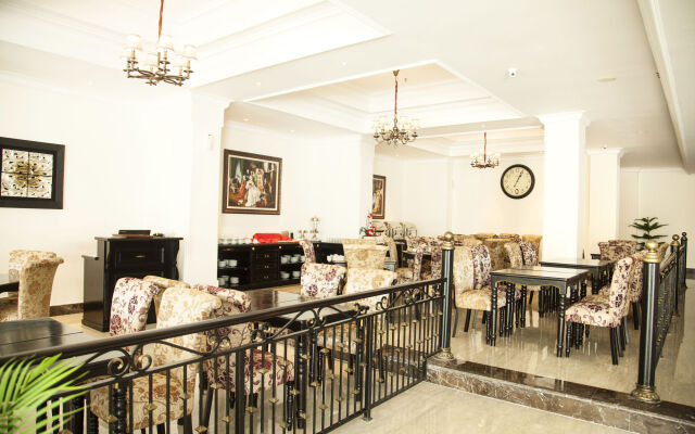 Hotel Sutomo