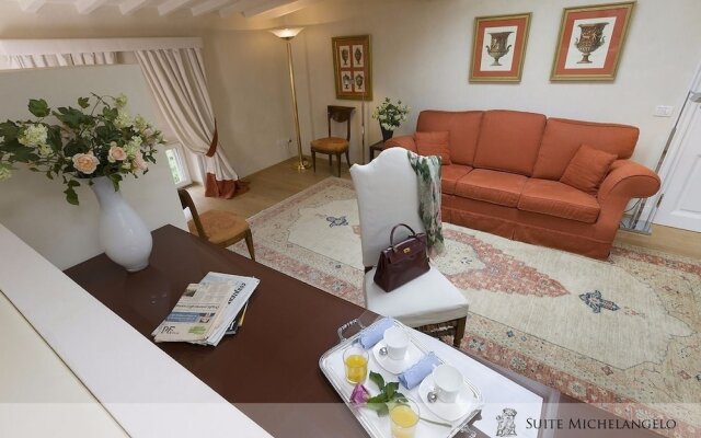 Residenza DEpoca Home In Palace