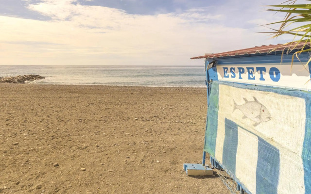 Cubo's Urban Beach Algarrobo