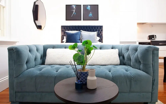 Chic and Characterful Studio Apartment