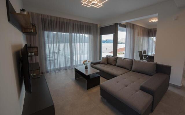 Mrs Grey Luxury Villa