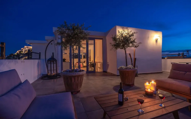 Mythos Luxury Suites