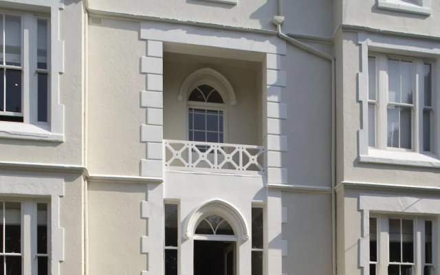 The Green House