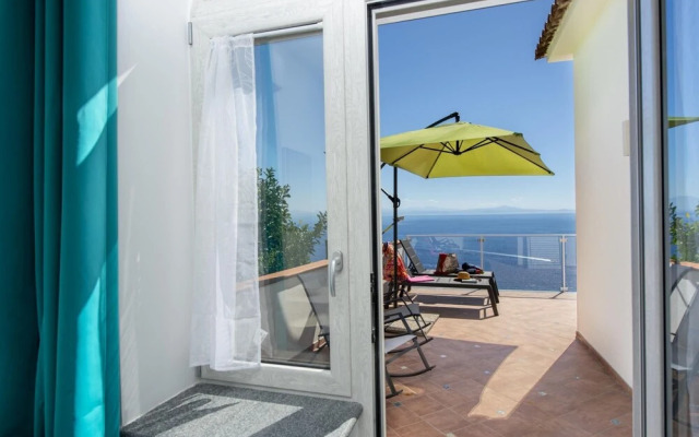 La Dimora di Euribia - Suspended Between sky and sea