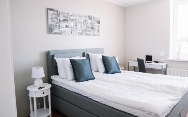 Seaport Apartment