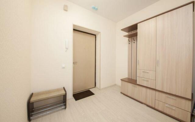 Apartment on Shakhterov Street 66