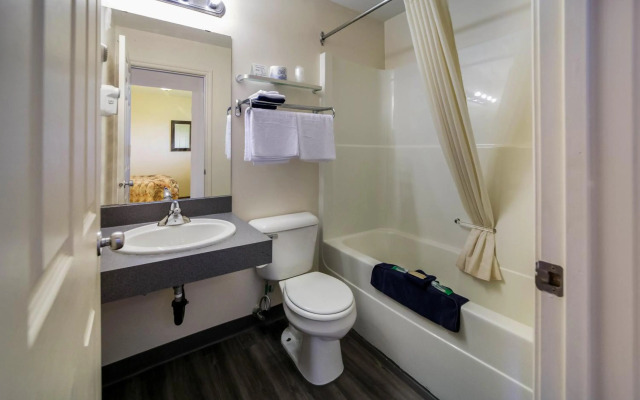 Canadas Best Value Inn Fort St. John