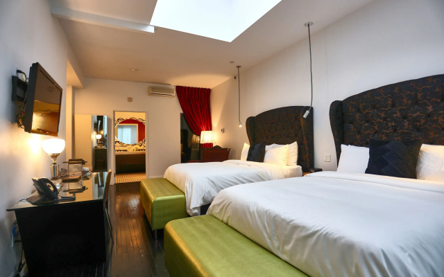 Hotel Chez Swann