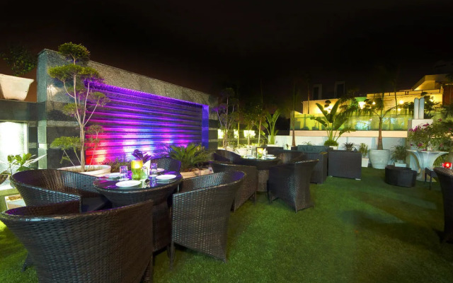 Daanish Residency Hotel