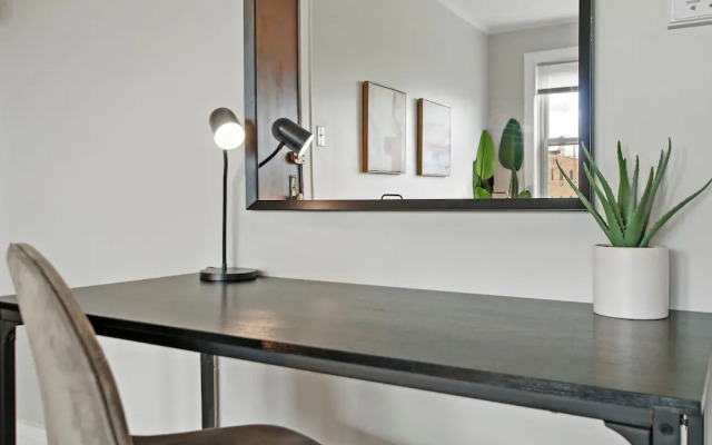 1BR Vibrant Apt in Old Irving Park