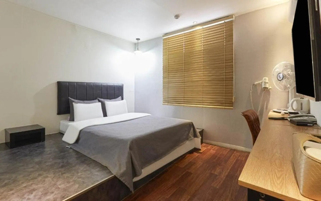 Chuncheon Urbane Hotel