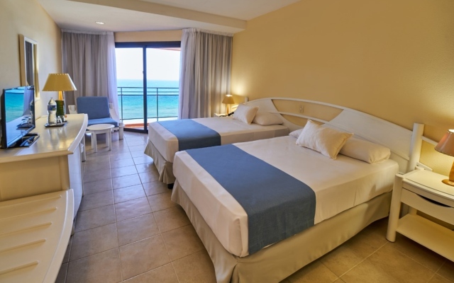 Bellevue Puntarena Playa Caleta