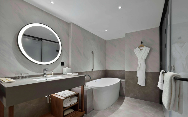 Hilton Garden Inn Lhasa