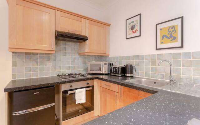Charming Property in Clapham