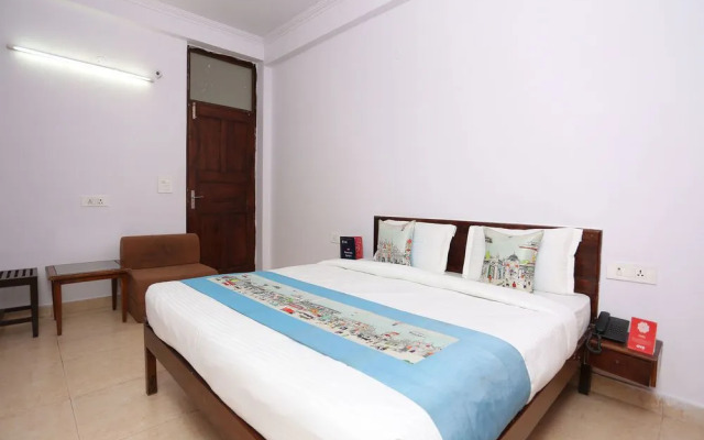 OYO 9843 Hotel Sound Sleep