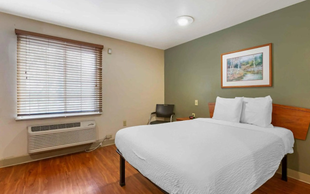 Extended Stay America Select Suites - Phoenix - West